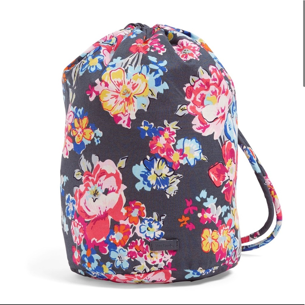 Vera Bradley drawstring Ditty Bag In design pretty posies